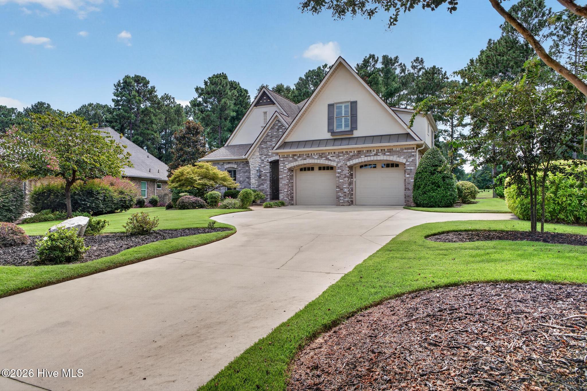 161 Quiet Oak Court — photo