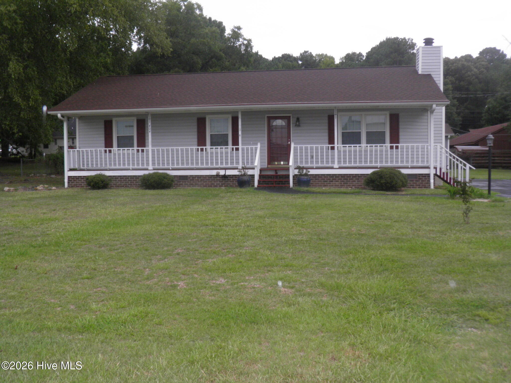 404 Colon Drive — photo