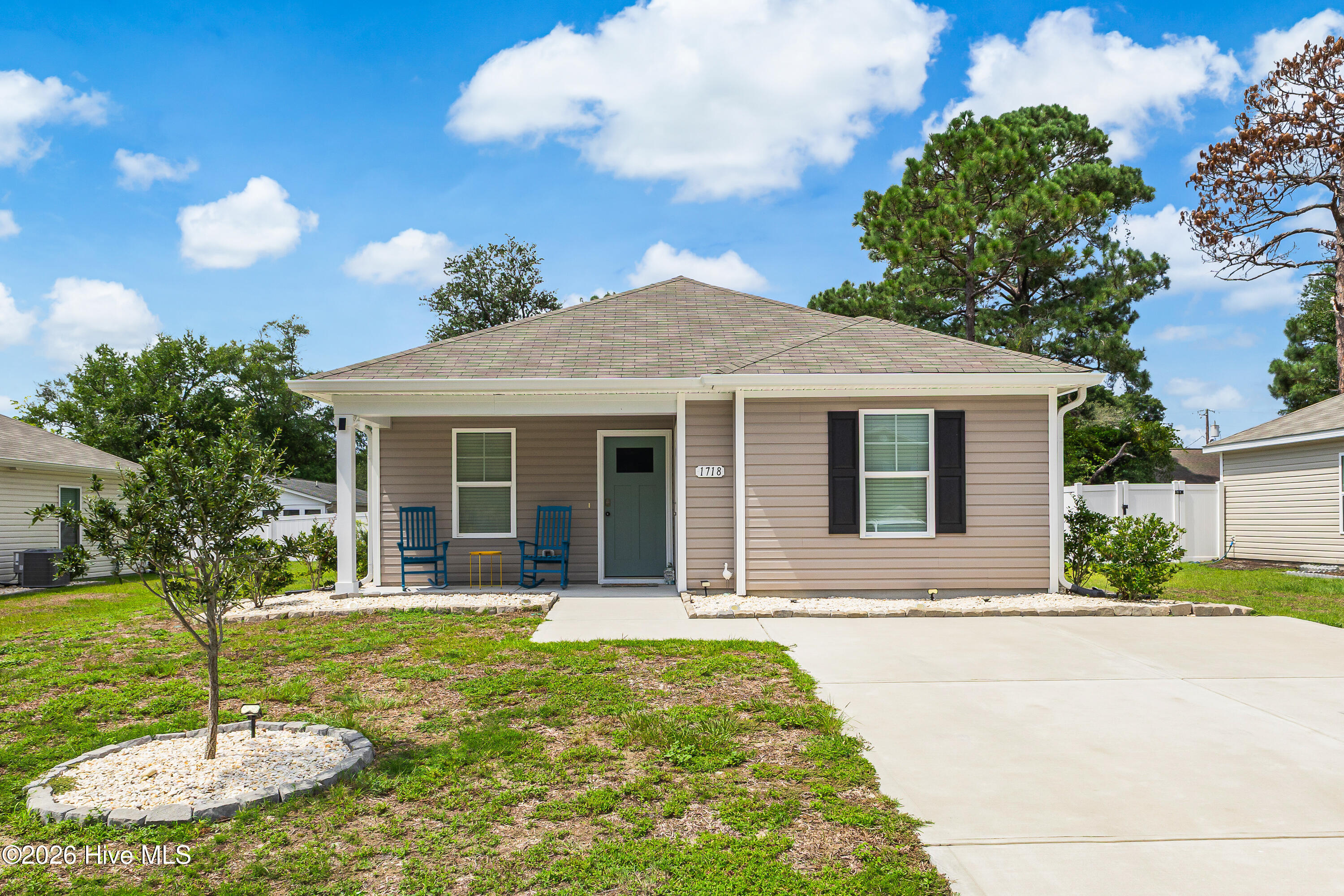 1718 Whispering Pine Street SW — photo
