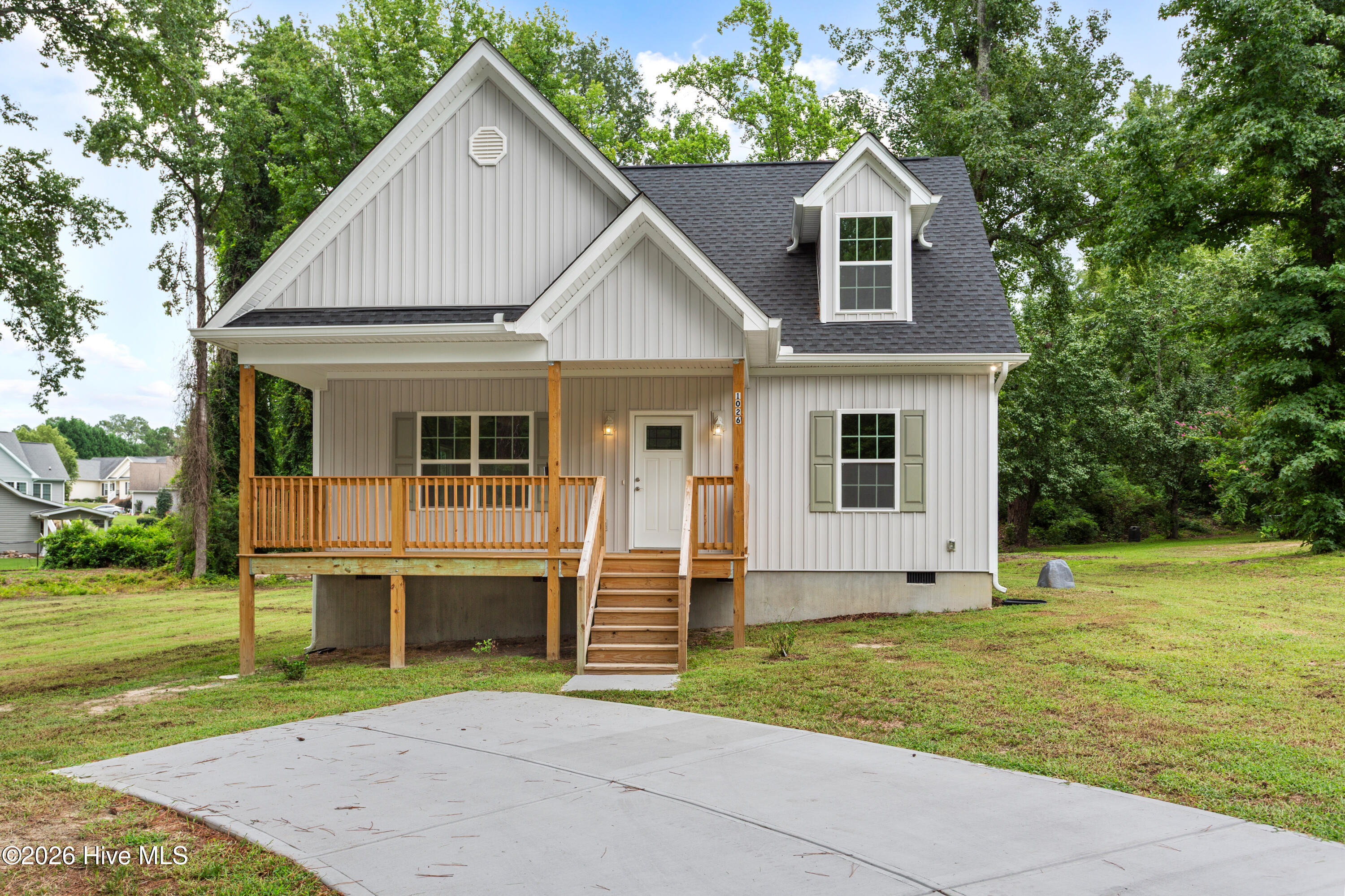 1026 Richmond Road — photo