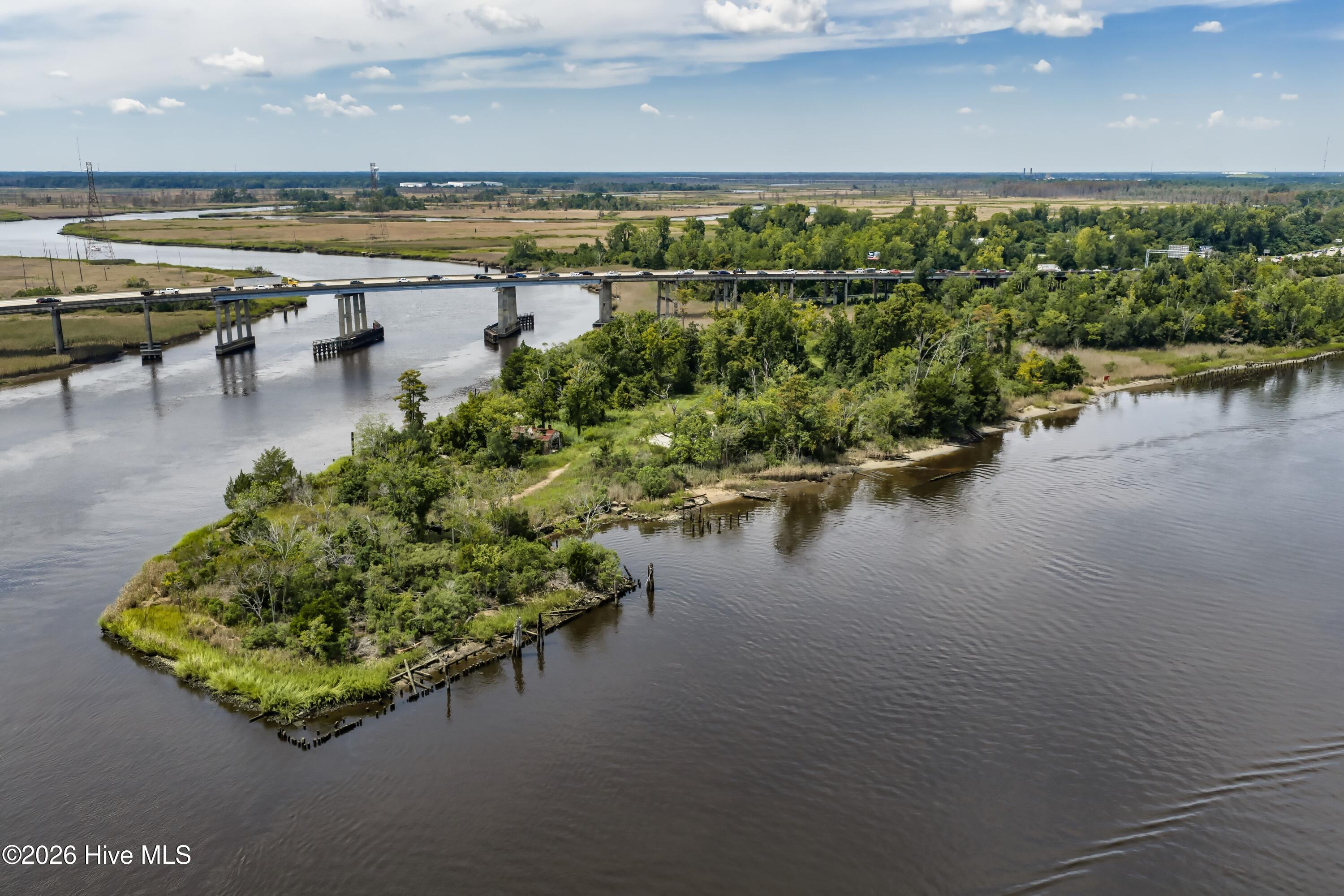 1100 Point Harbor Road — photo