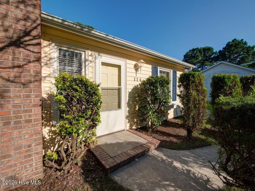 114 Pine Crest Drive — photo