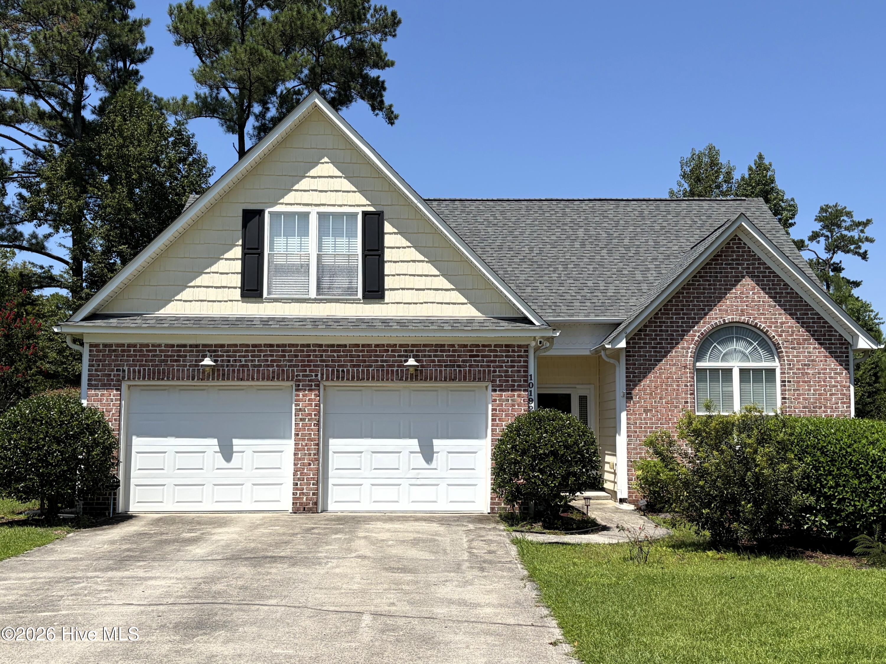 10192 N Olde Towne Wynd SE — photo