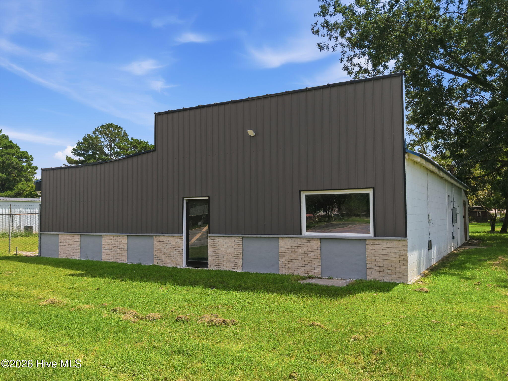 591 US Hwy 64 — photo