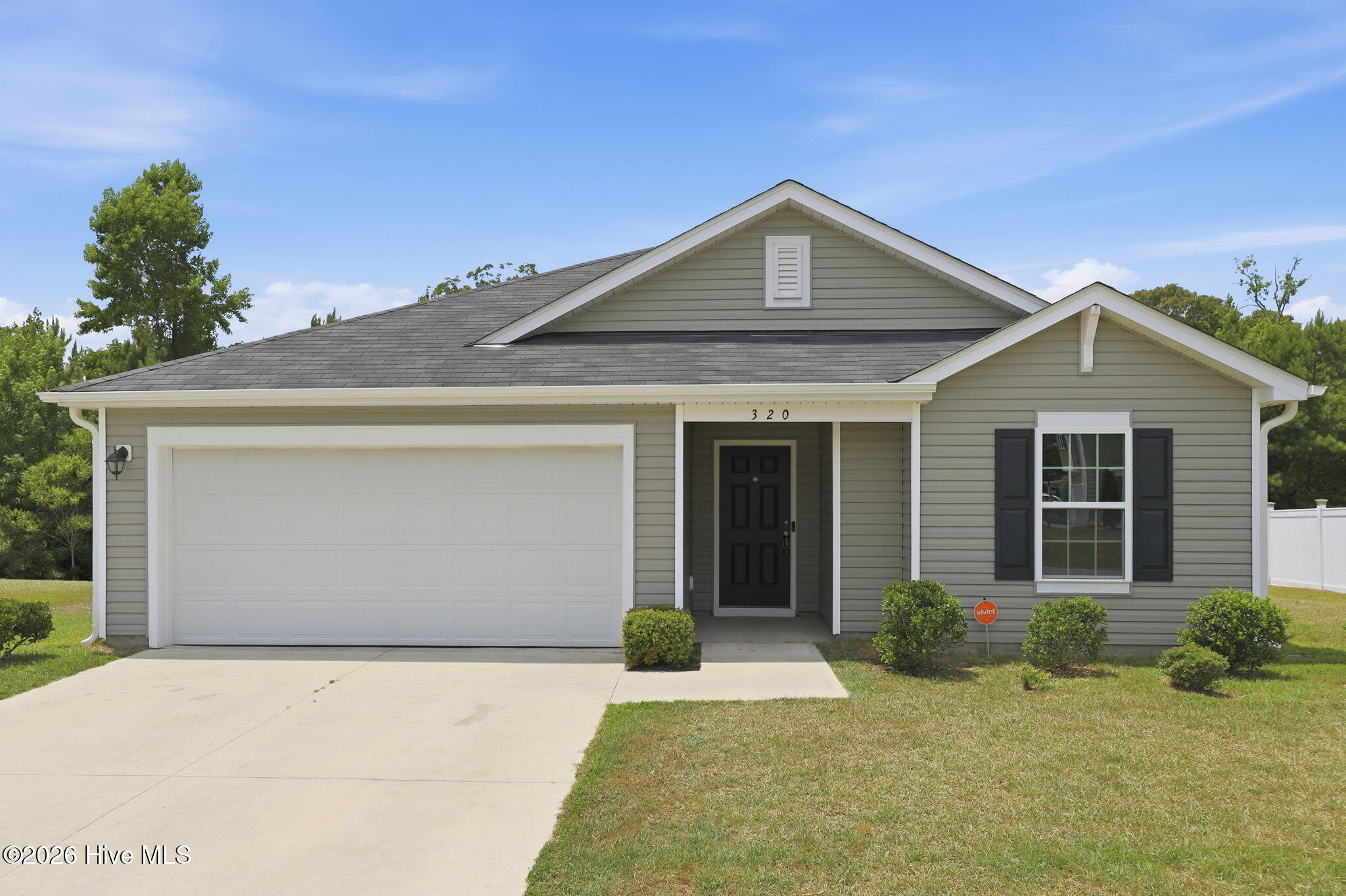 320 Adobe Lane — photo