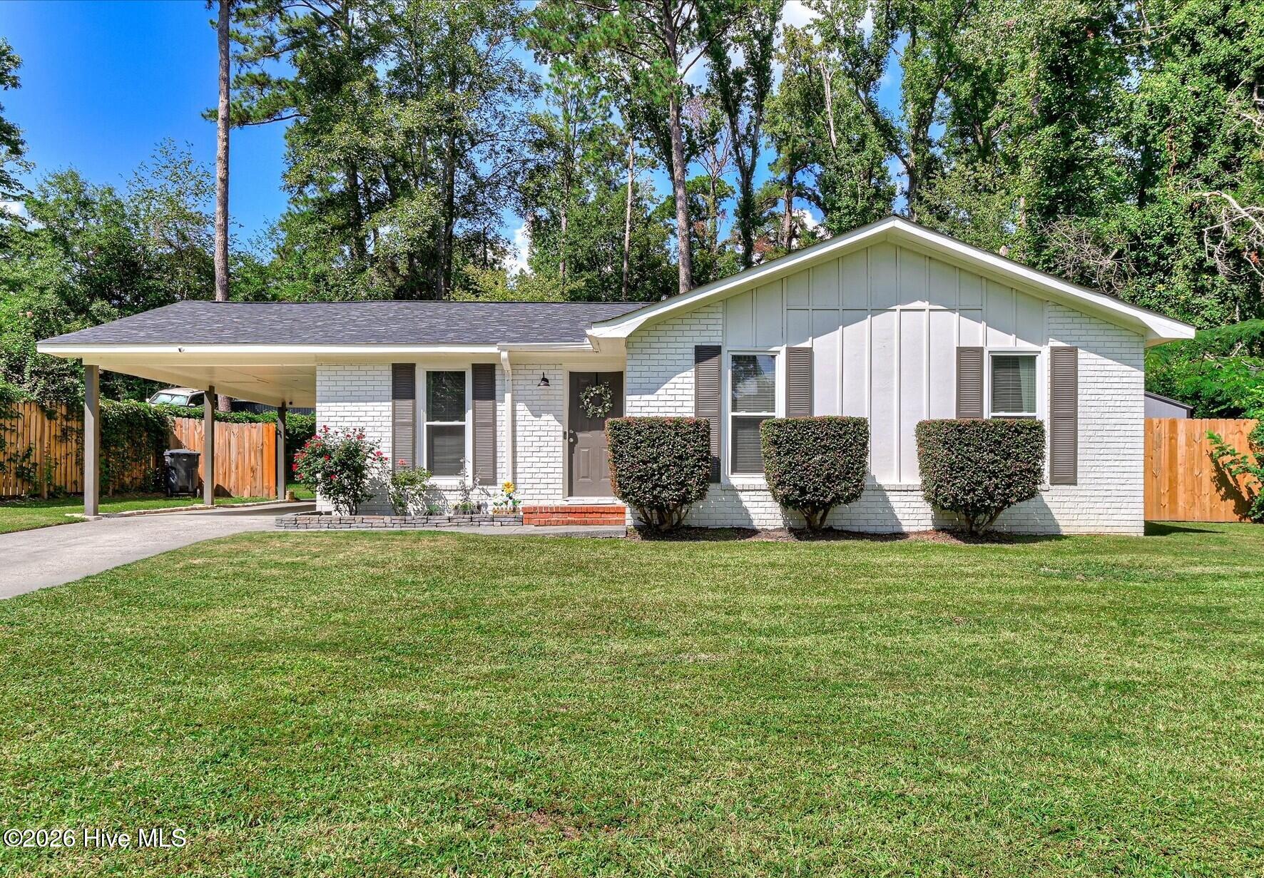 4527 Plantation Road — photo