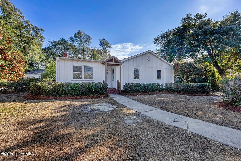 329 Wayne Drive — photo