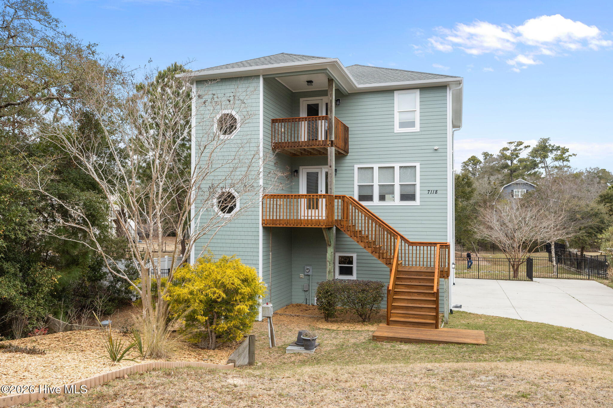 7118 Archers Creek Drive — photo