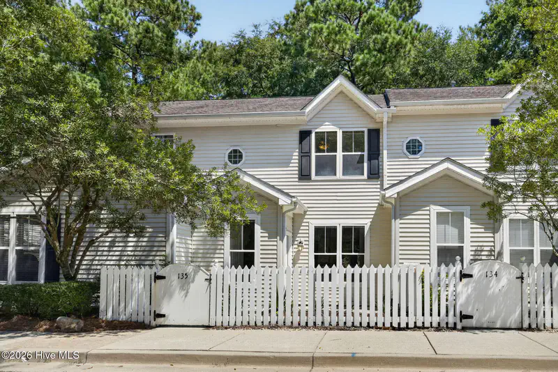5813 Wrightsville Avenue Apt 135 — photo