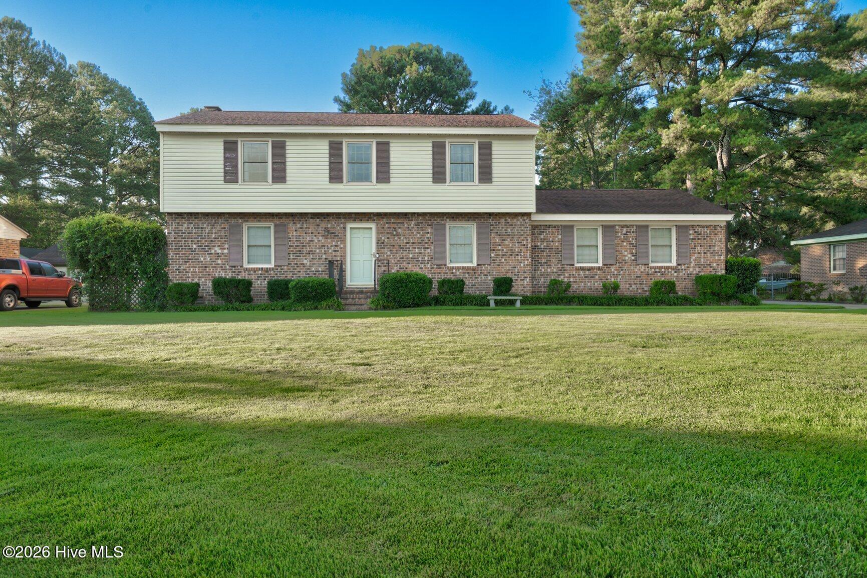 2609 Amherst Road — photo