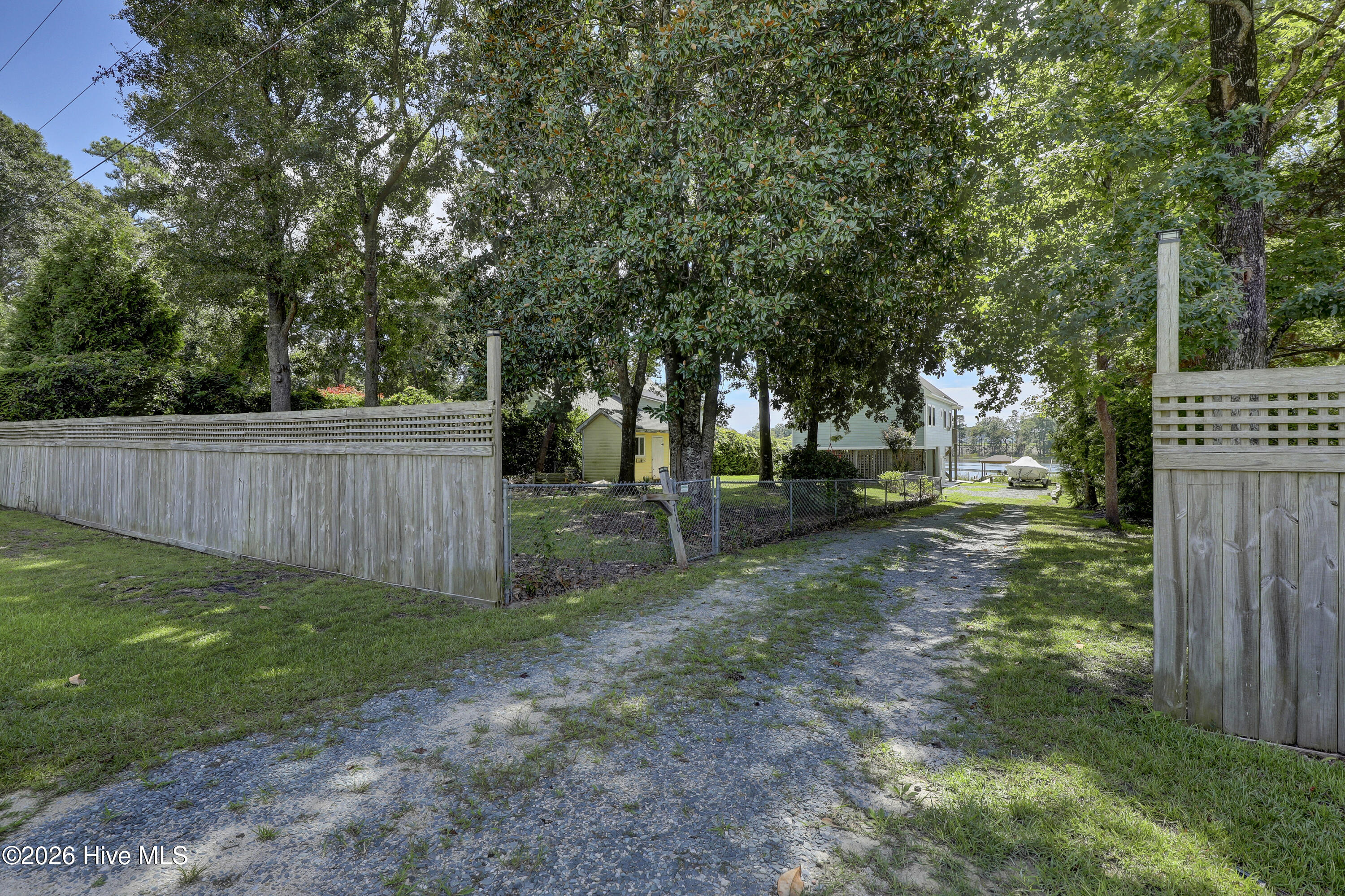 716 Bay Harbor Drive — photo