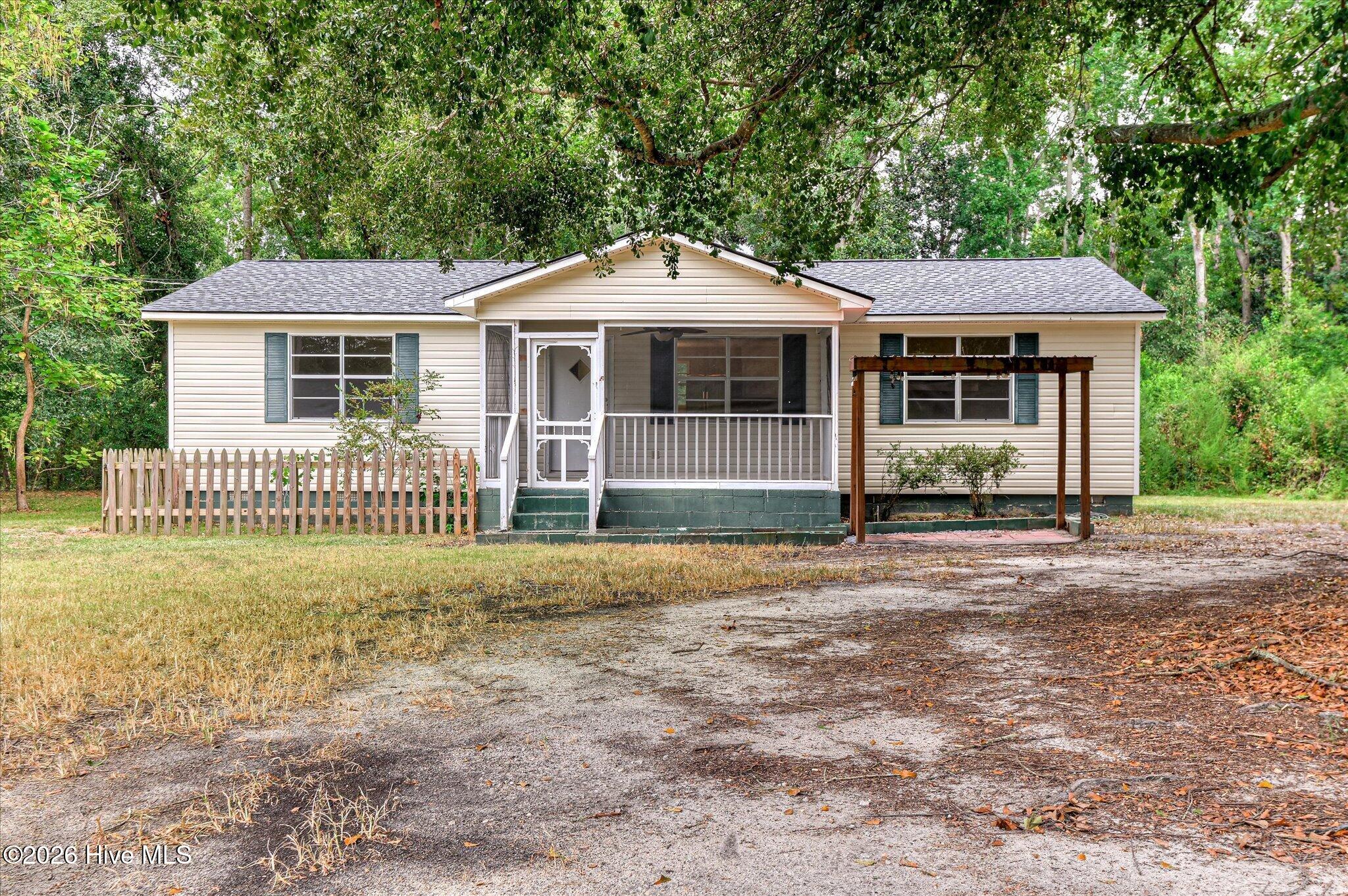 1333 Maddox Drive — photo