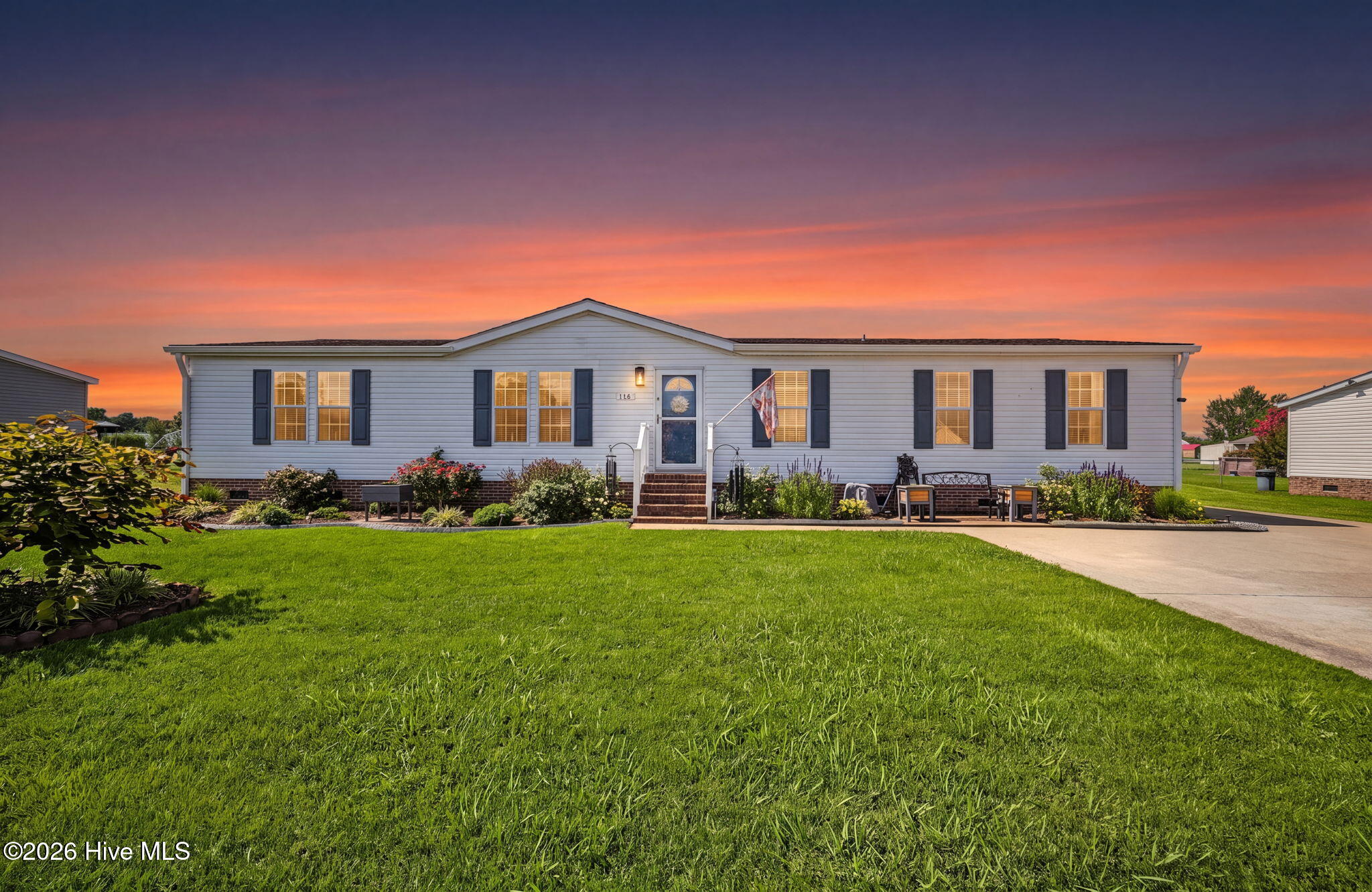 116 Zack Circle — photo