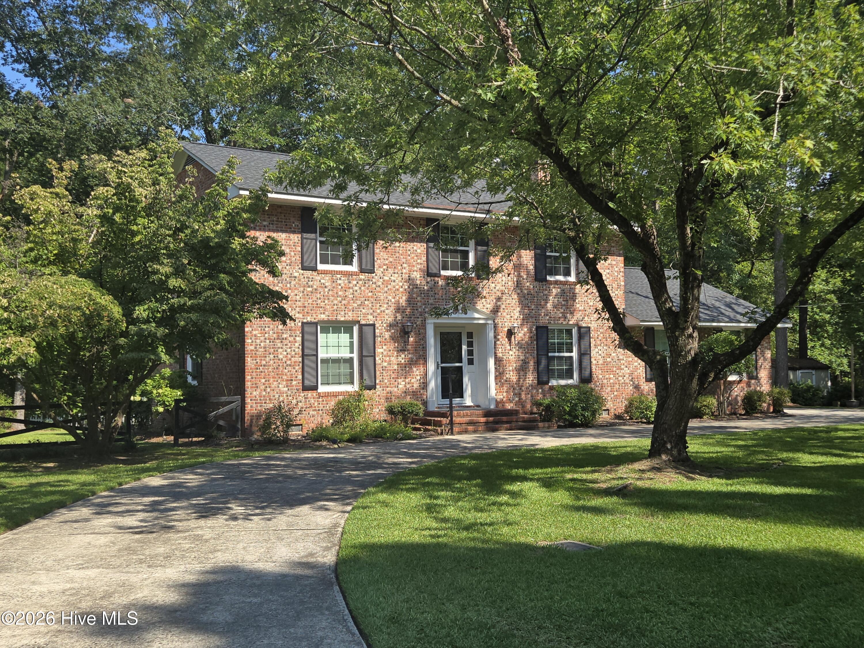 12601 Woodpecker Lane — photo