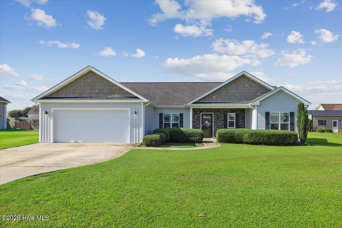 205 Mary Frances Way — photo