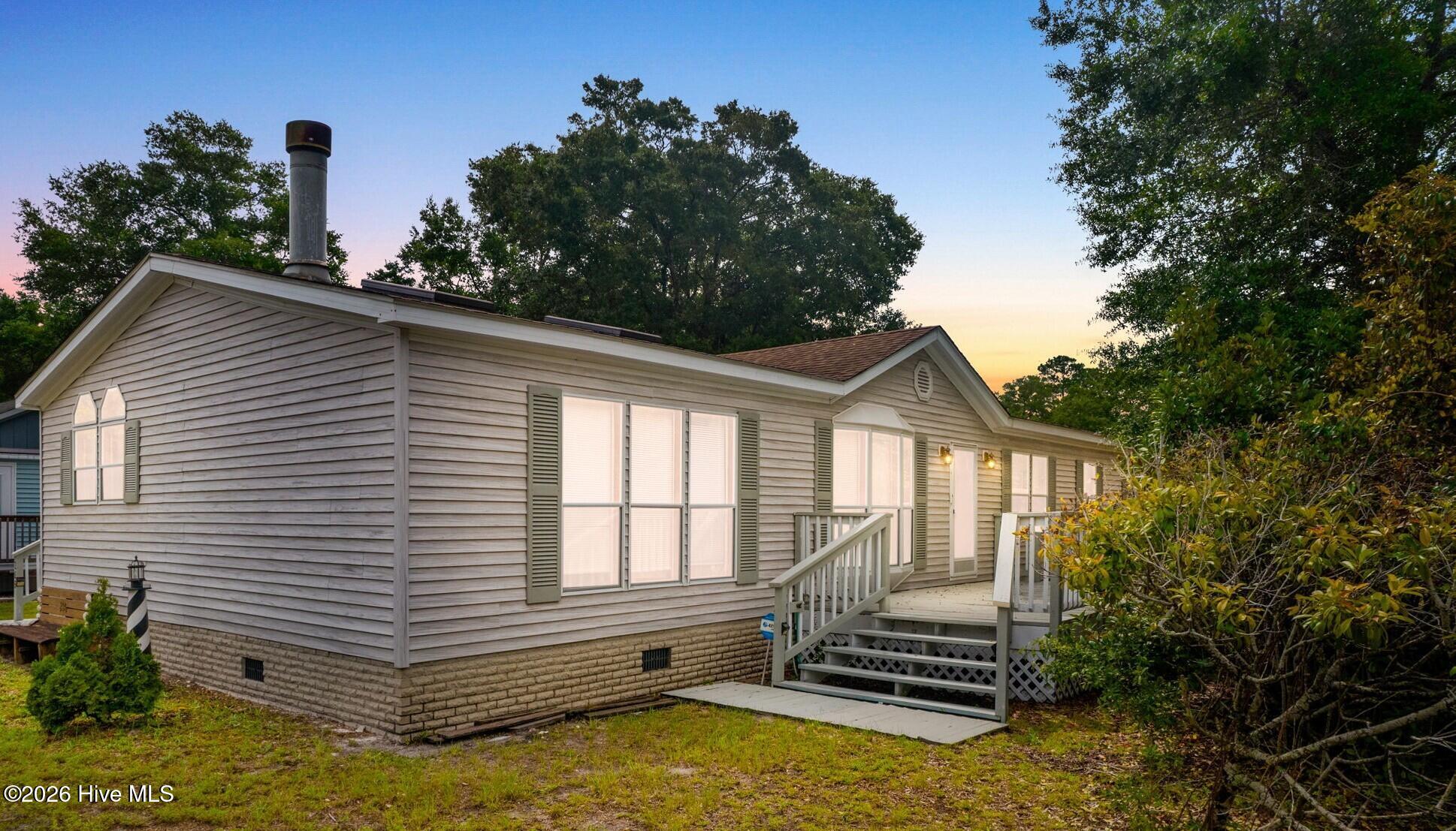 206 Live Oak Drive — photo