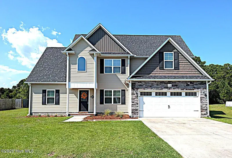 110 Sonia Drive — photo