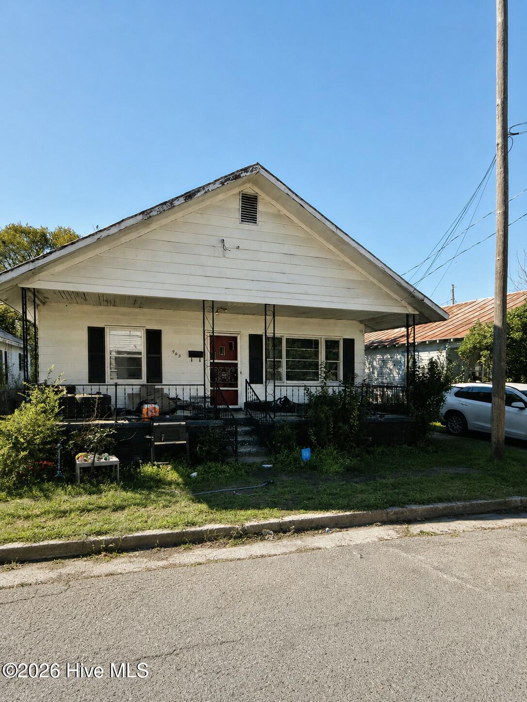 903 Waters Street — photo