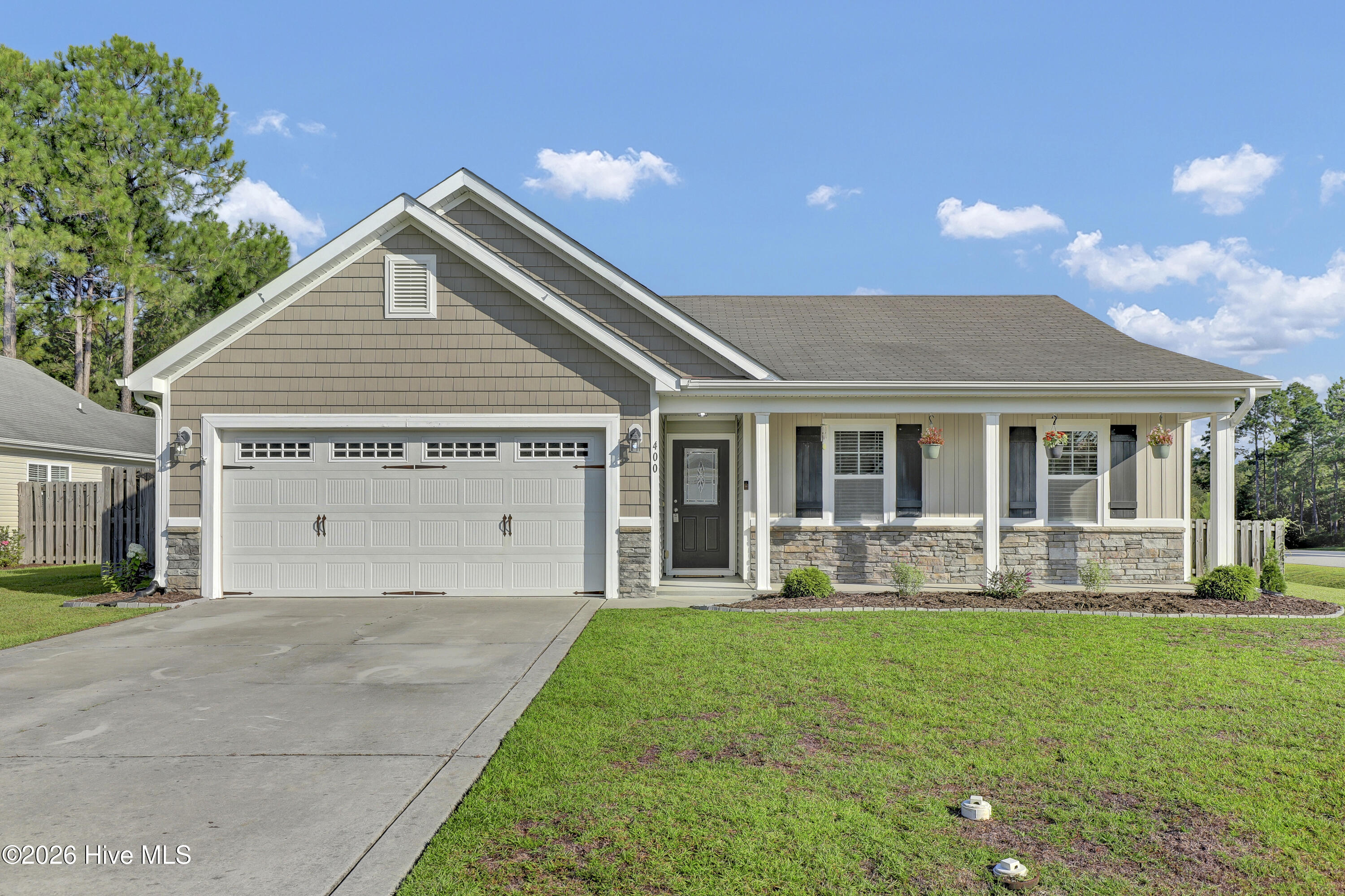 400 Blue Pennant Court — photo