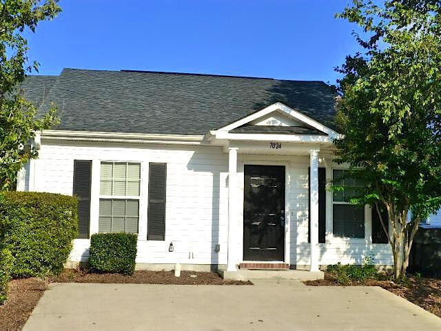 7024 E Reagan Circle E — photo