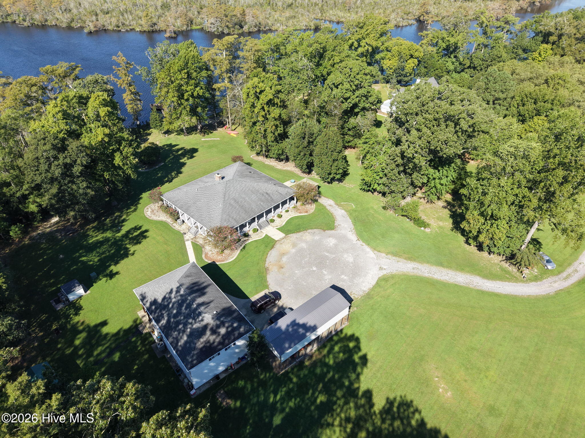 199 Knowles Landing Drive — photo