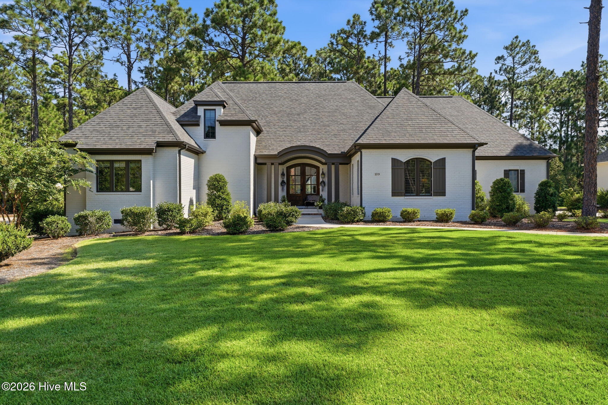 109 Chanticleer Drive — photo
