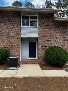 365 W Illinois Avenue Apt 14 — photo