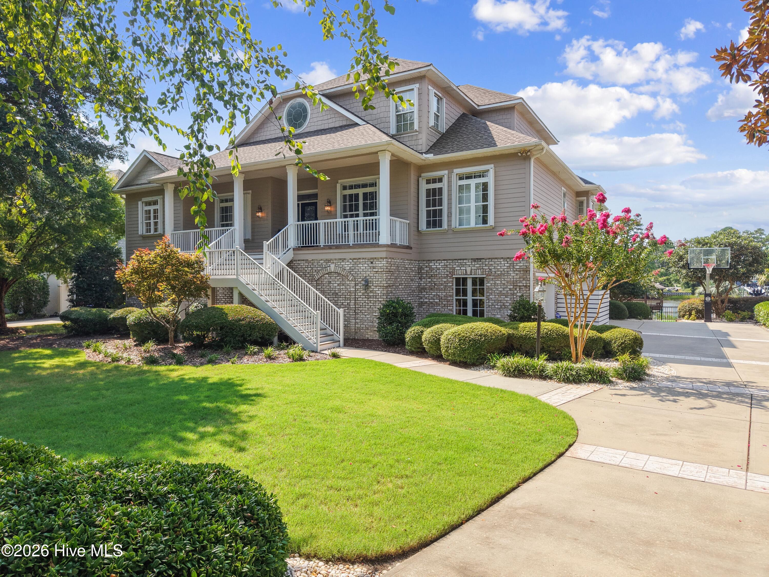 2777 Pinecrest Drive SE — photo