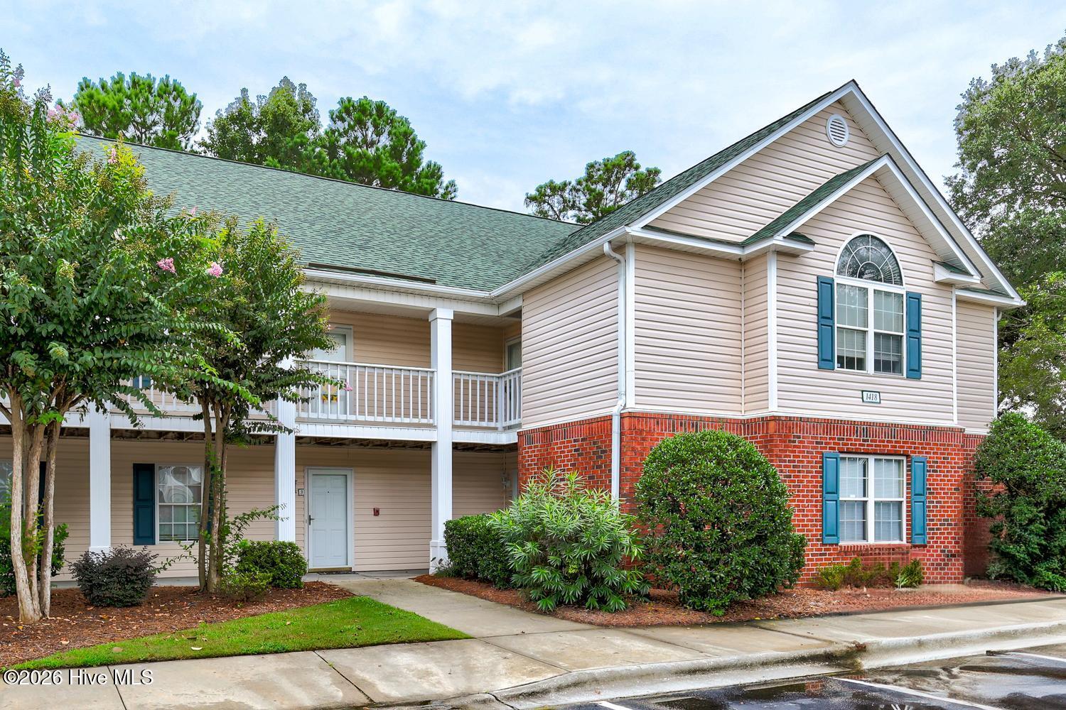 1418 Willoughby Park Court Unit 8 — photo