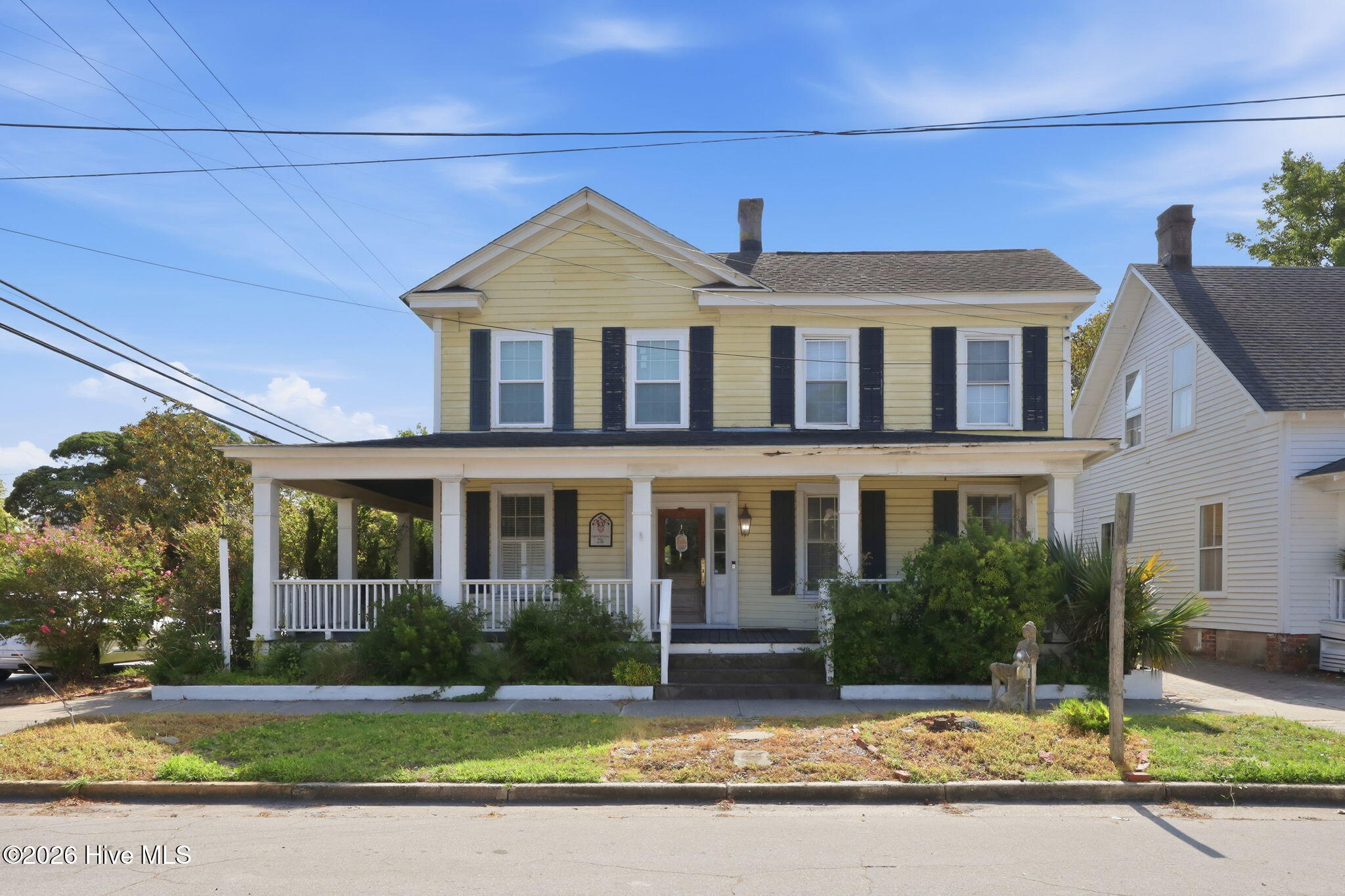 913 Bridges Street — photo