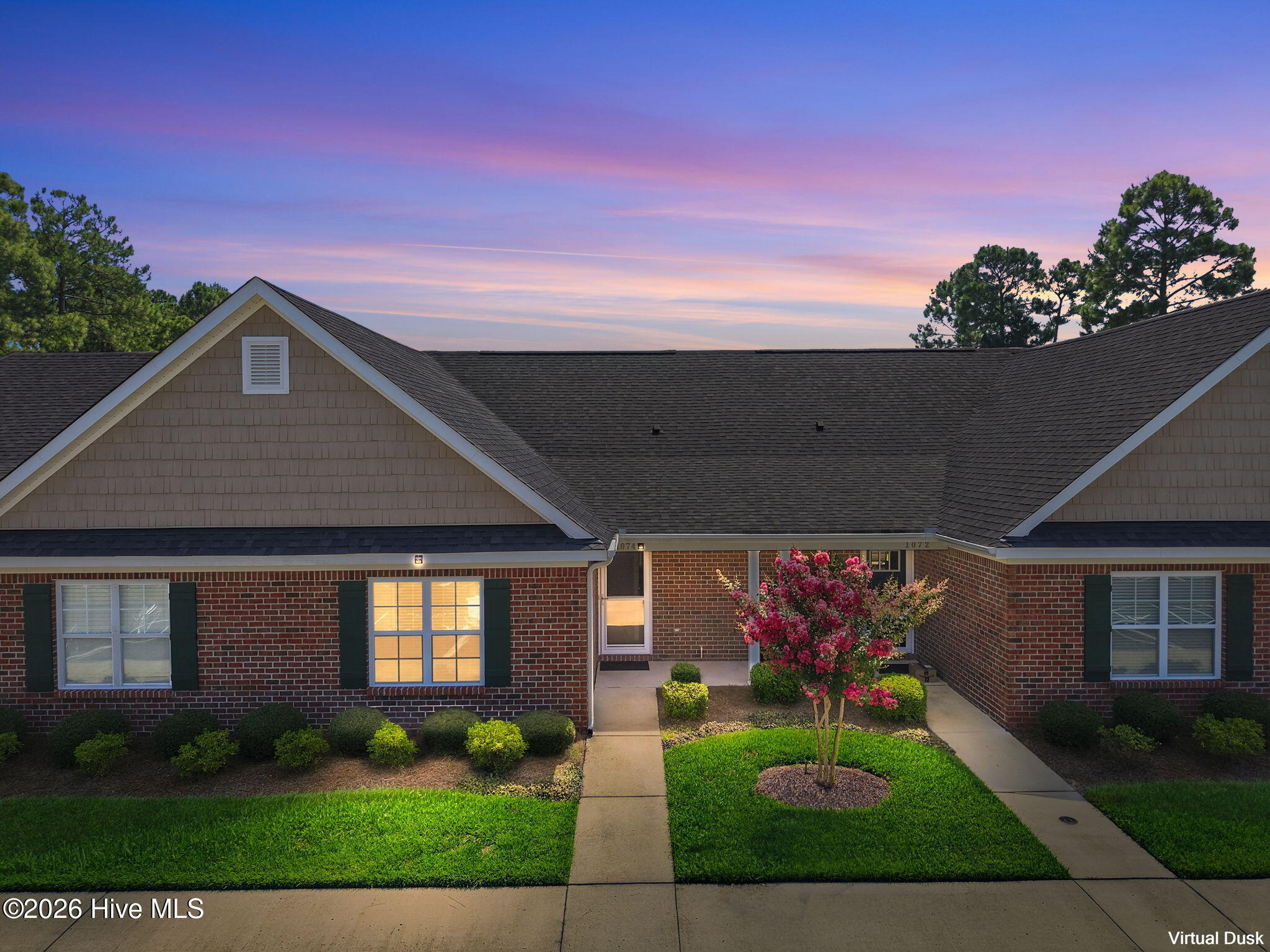 1074 Bridgeport Way — photo