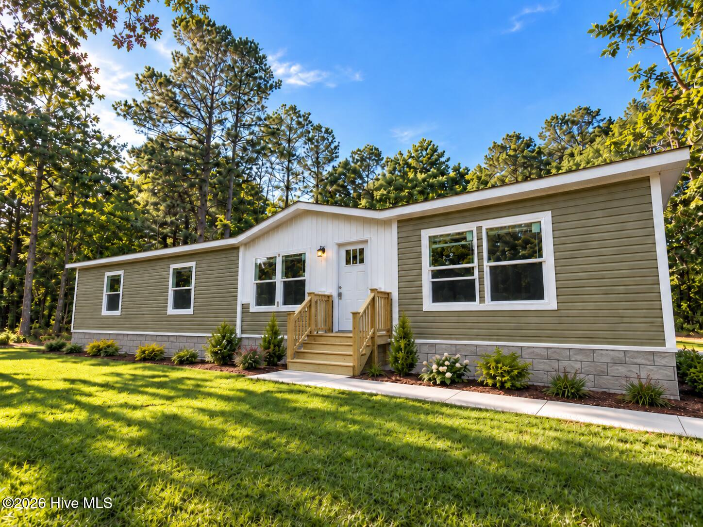 569 Colonial Landing Road SE — photo