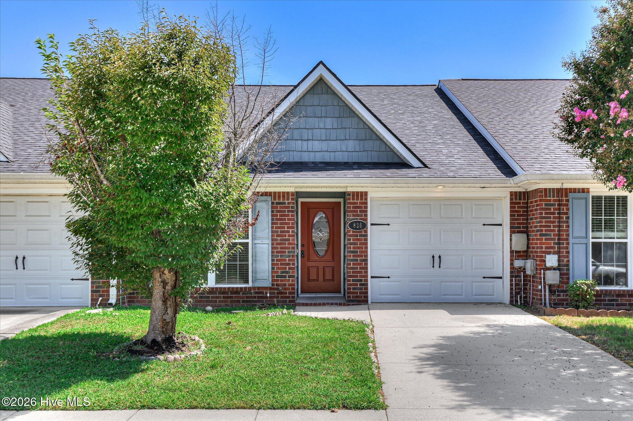 826 Bryan Circle — photo