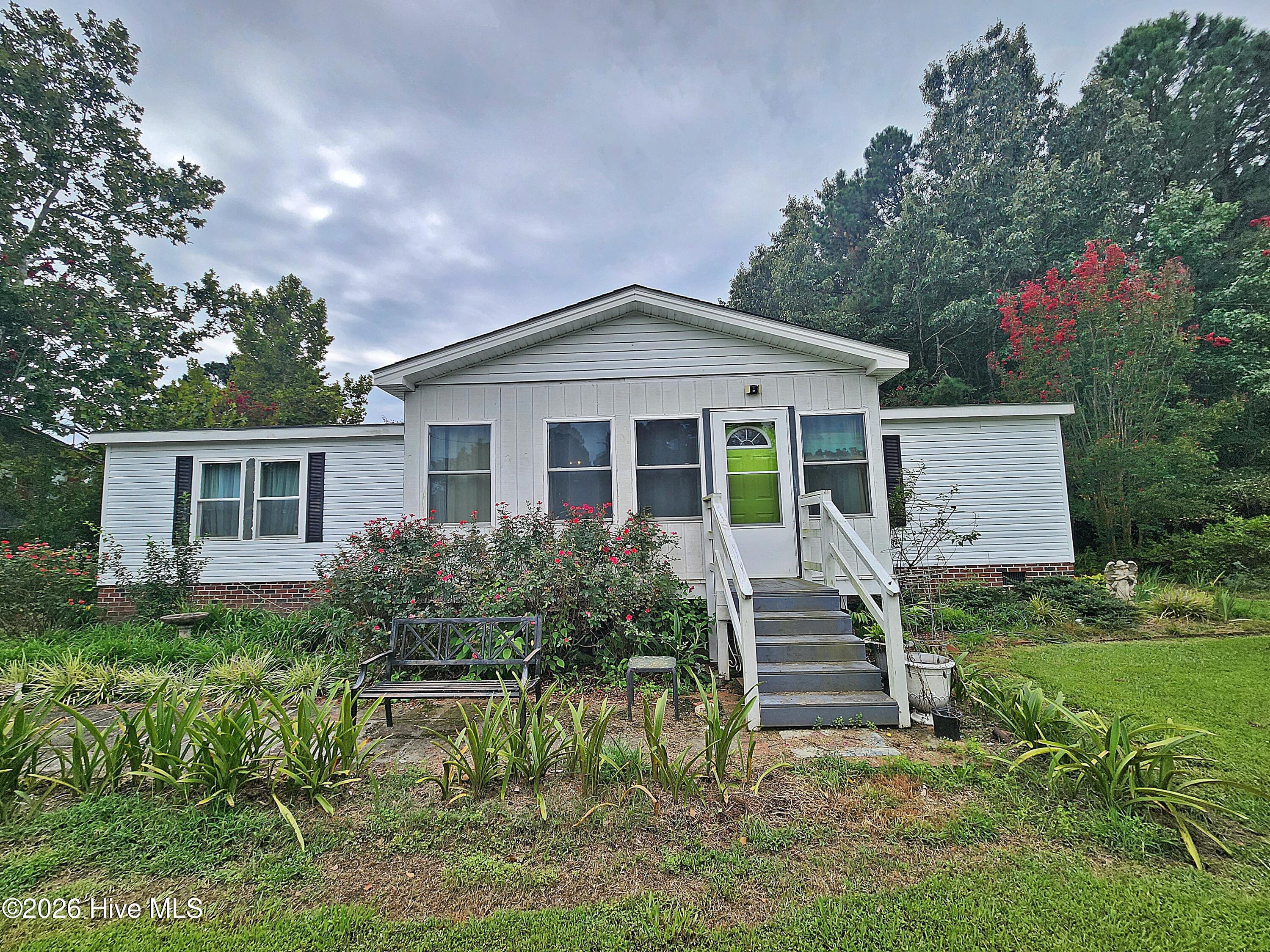 154 Hertford Beach Road — photo