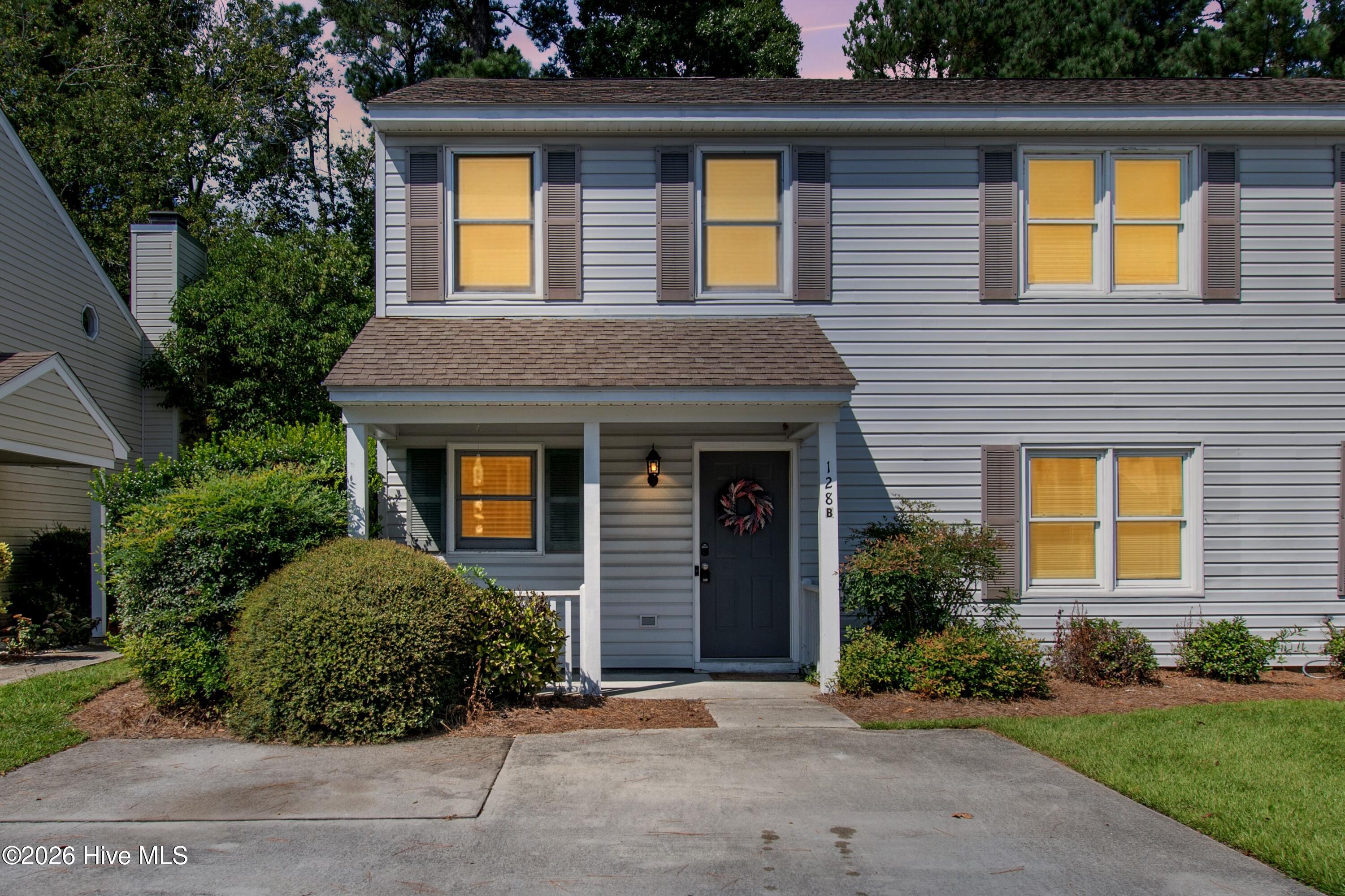 128 Lullwater Drive Unit B — photo