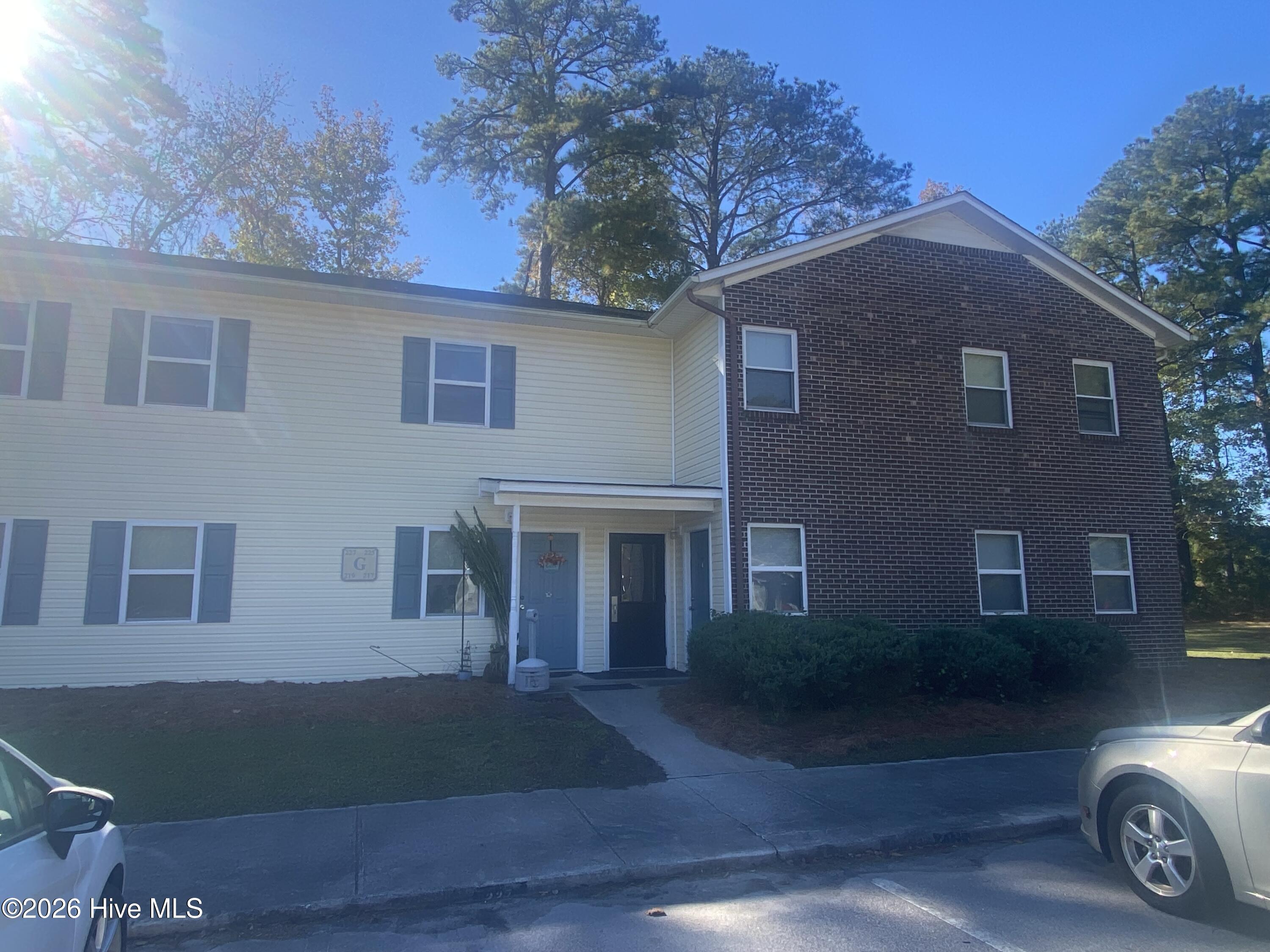225 Cordell Circle — photo