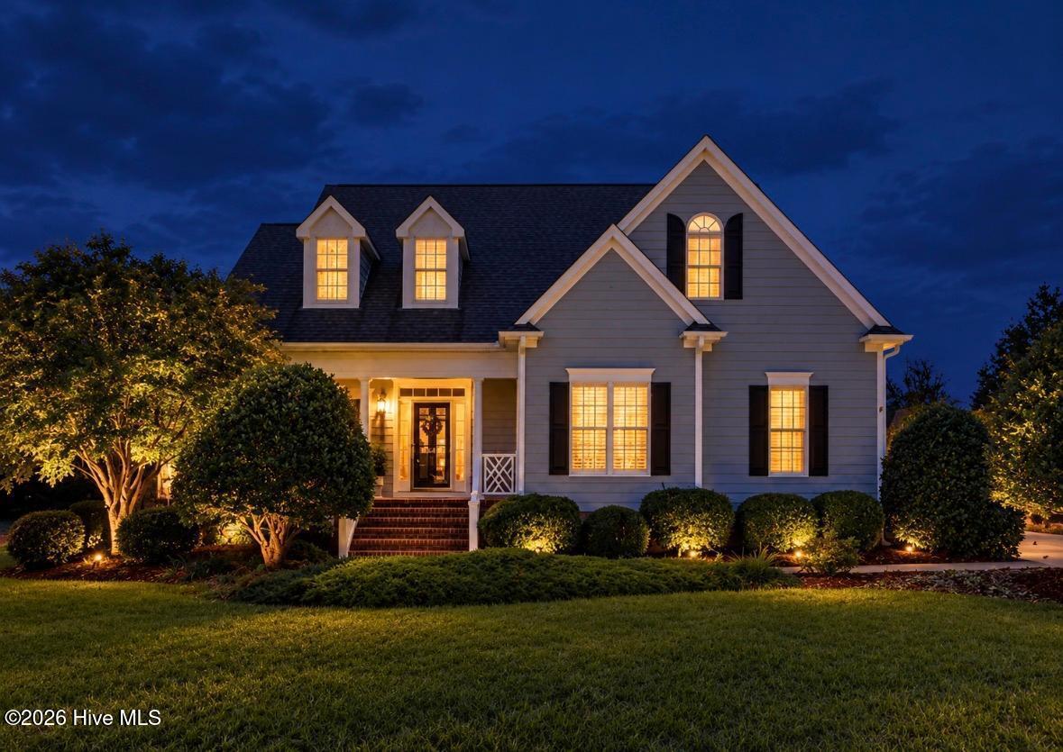 6489 Waters Edge Drive — photo