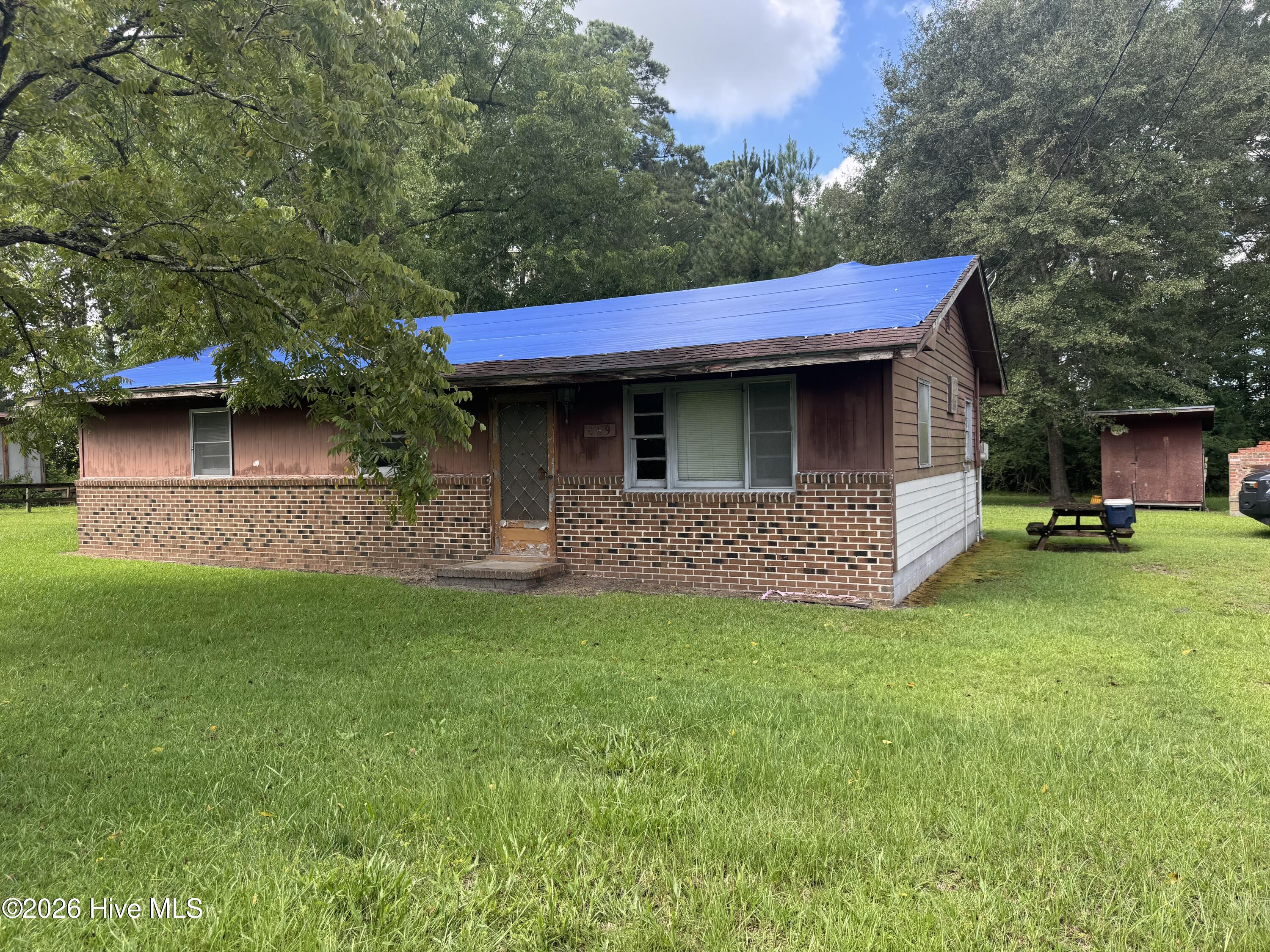 469 Nc 306 — photo