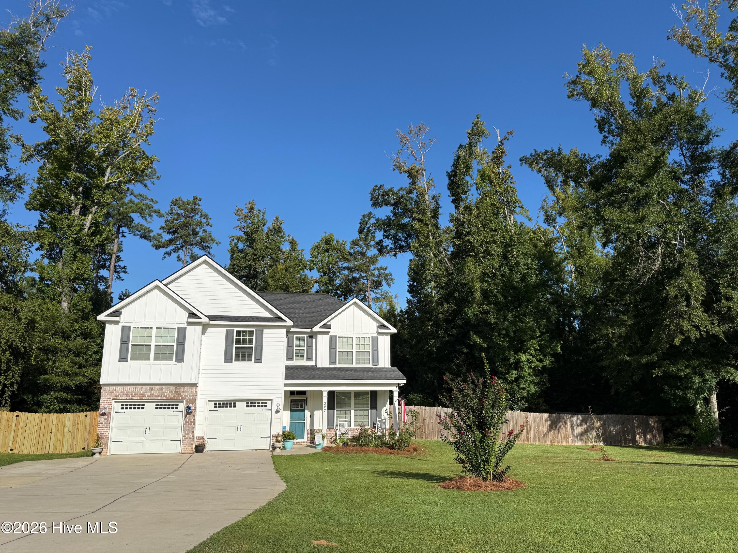 327 Drayton Way — photo