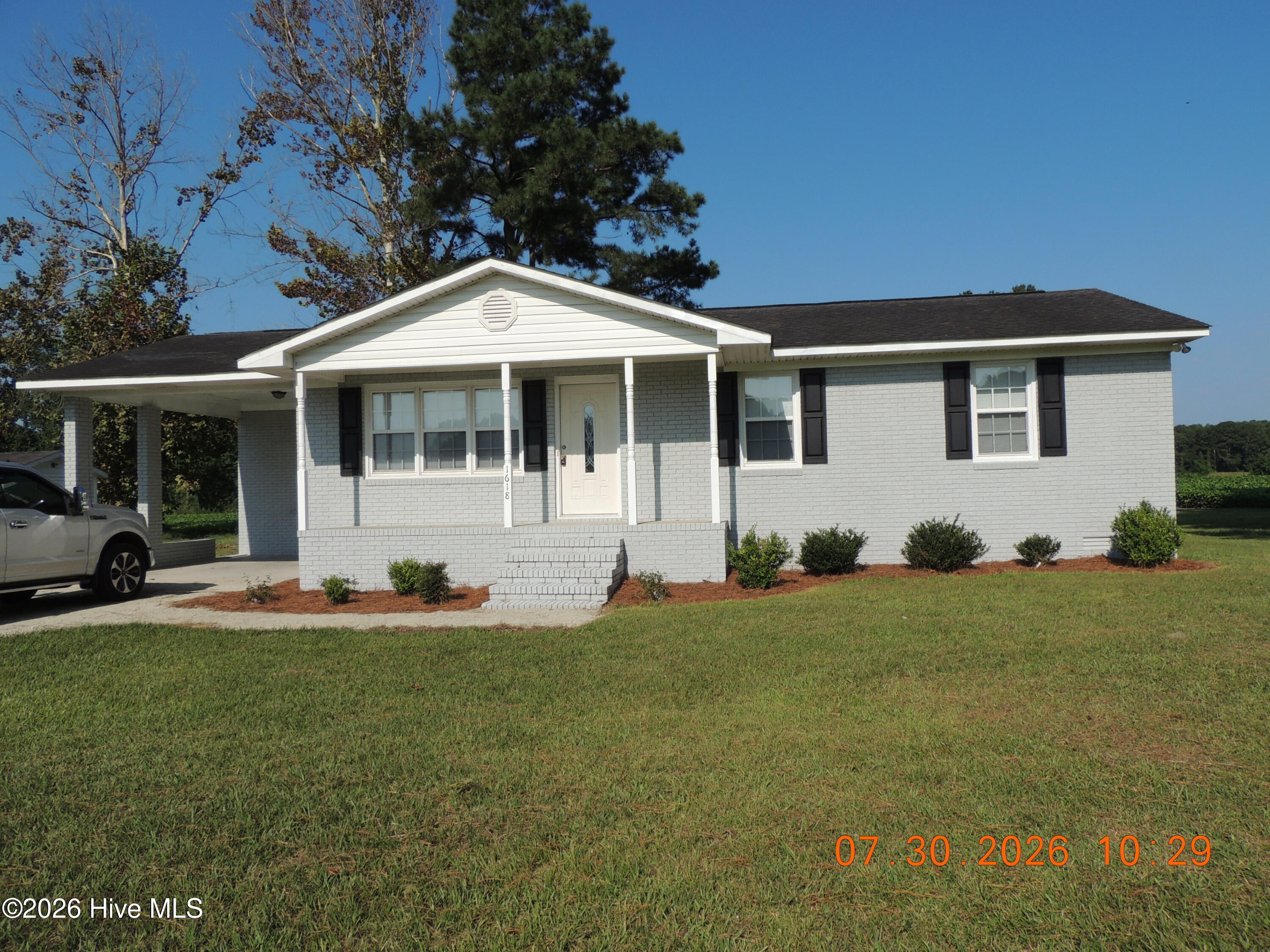 1618 Fountaintown Road — photo