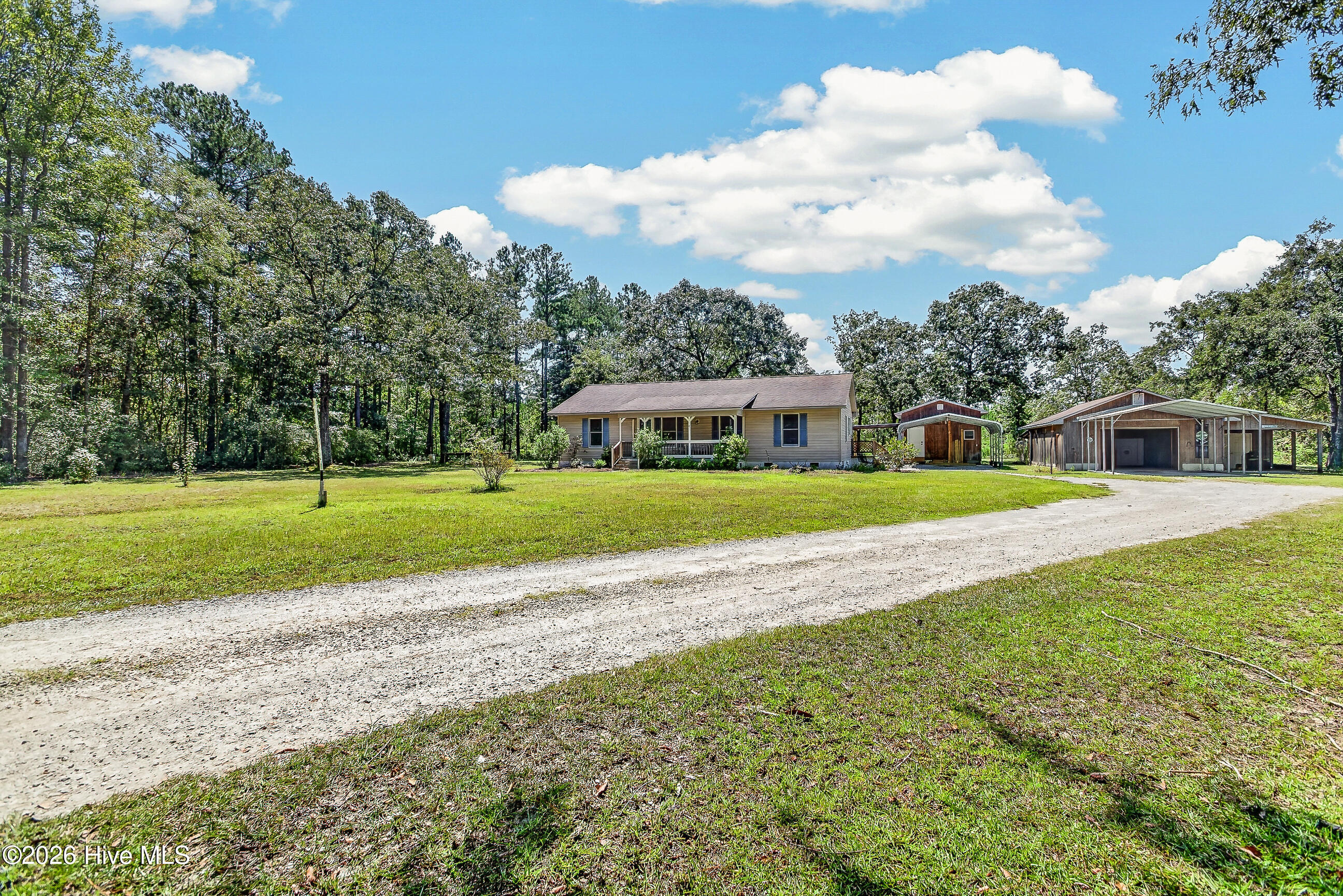 548 Carolina 306 — photo