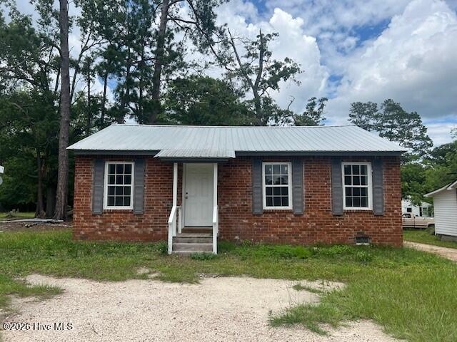 604 Ellington Avenue — photo