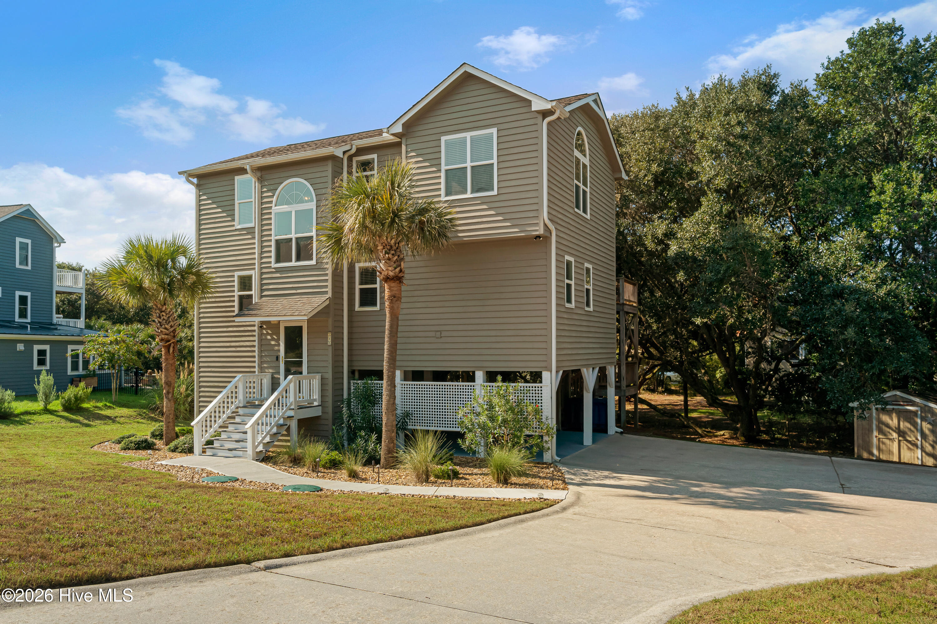 106 Wyndward Court — photo