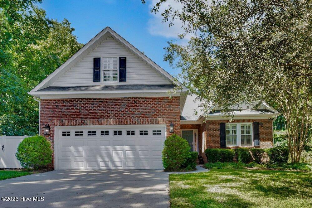 5208 Lone Eagle Court — photo