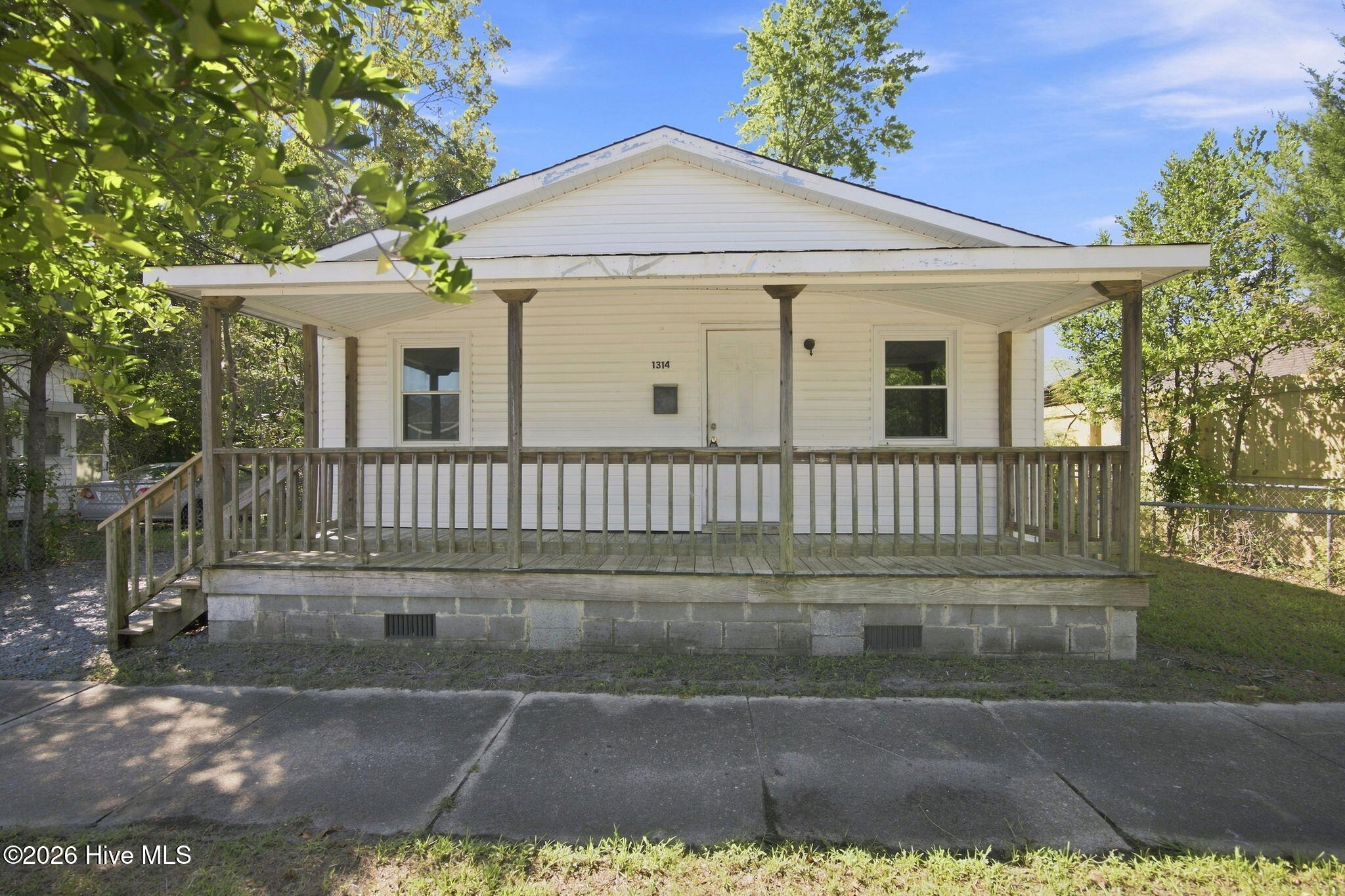 1314 Glenn Street — photo