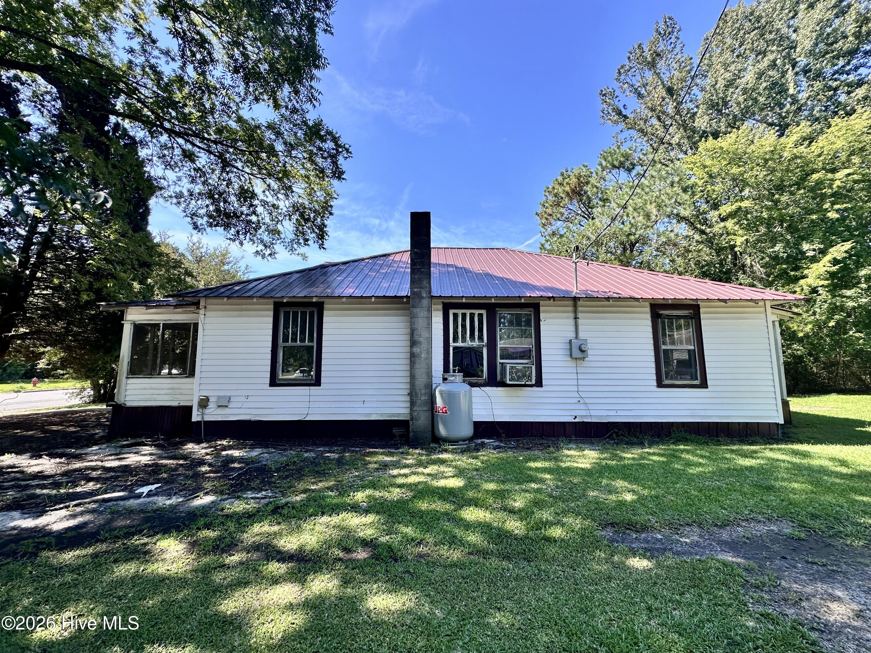 757 Pamlico Street — photo