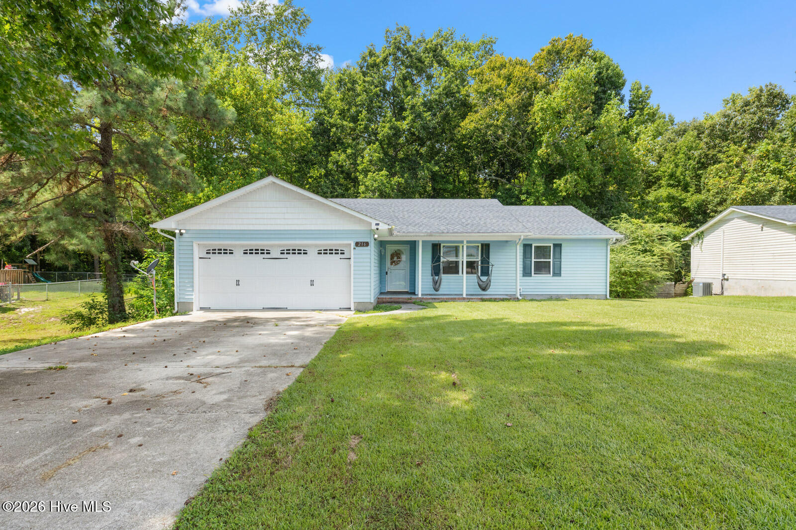 216 S Creek Drive — photo