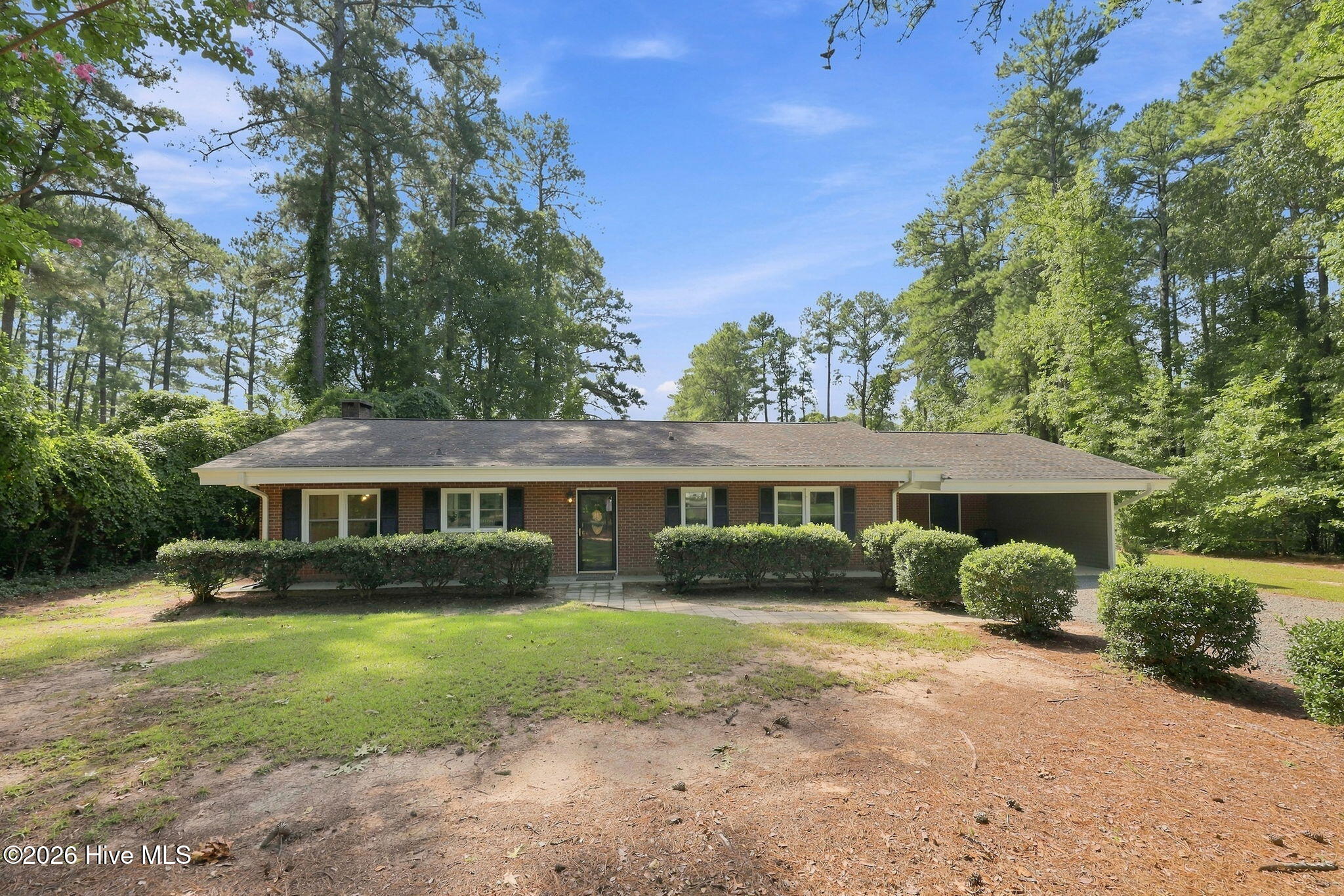 117 Lakeview Drive — photo