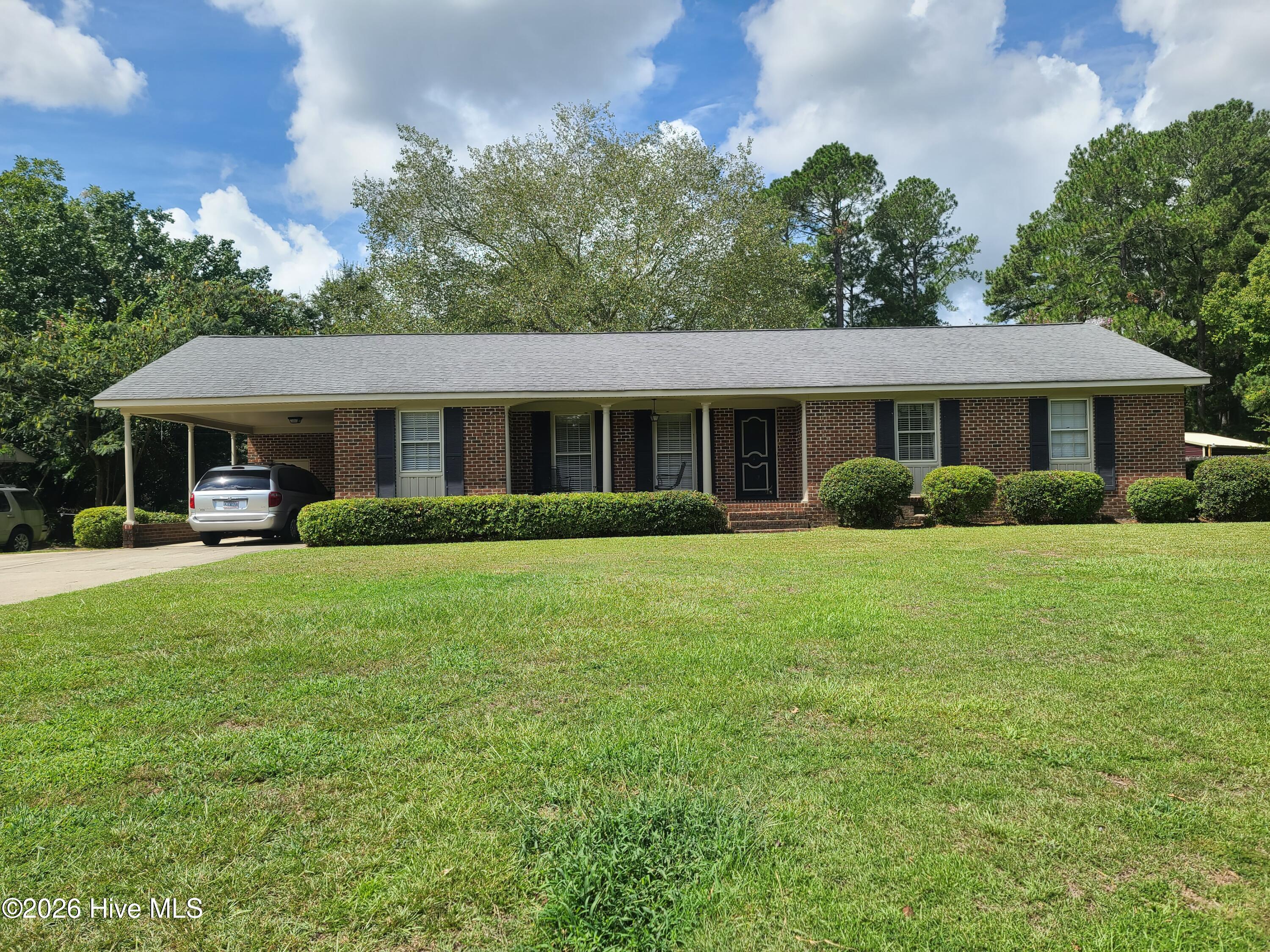 2904 Graham Drive — photo