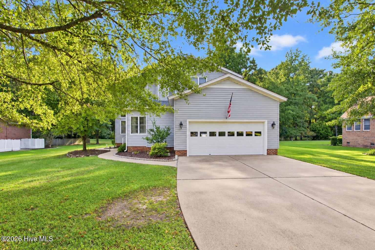 1216 Pine Valley Drive — photo